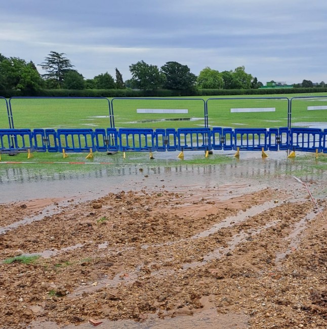 Burst IG6 playing field