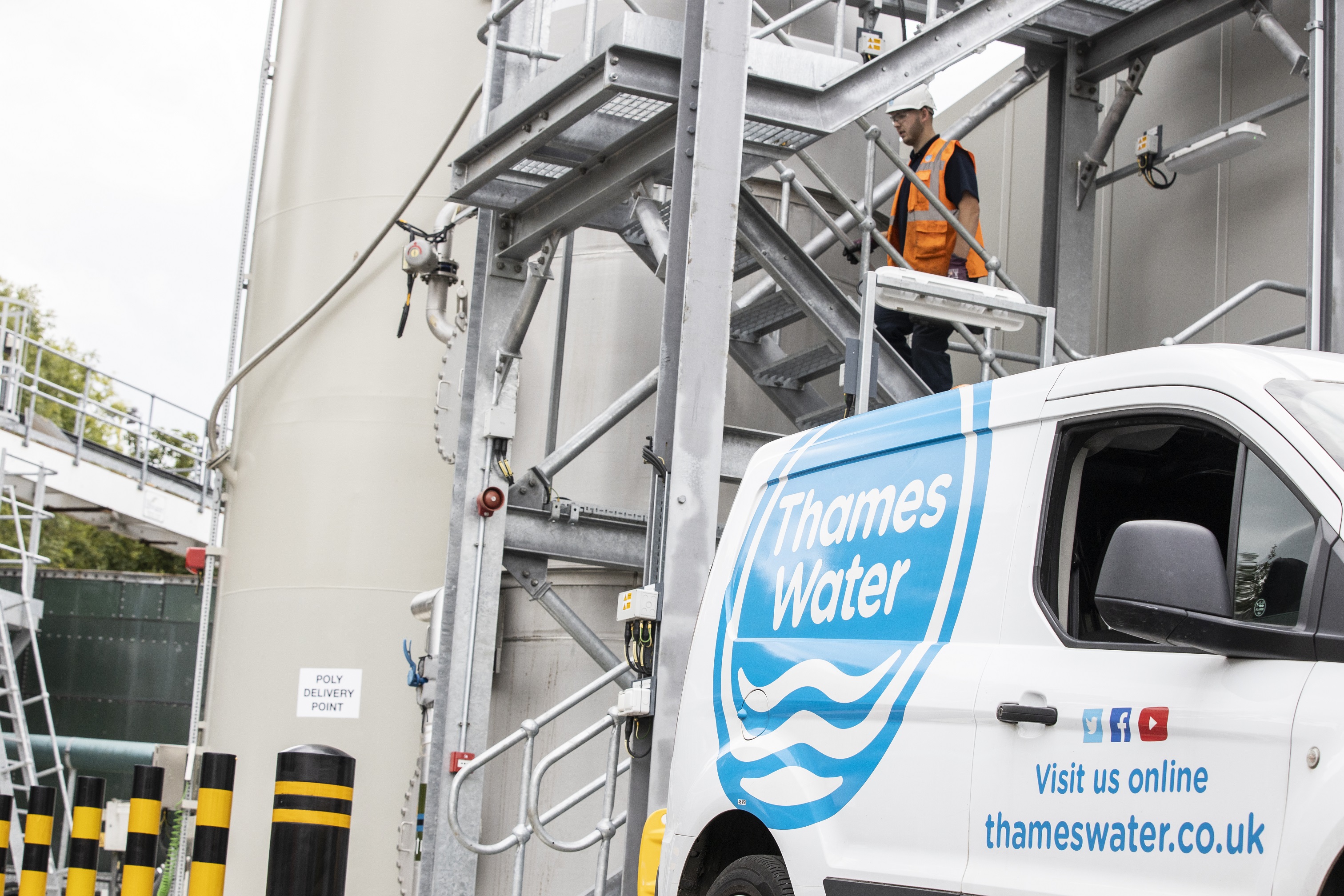 An image of a Thames Water van on site