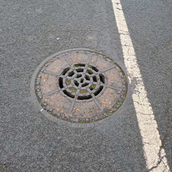 Surface Water Circular Carriageway Manhole Cover