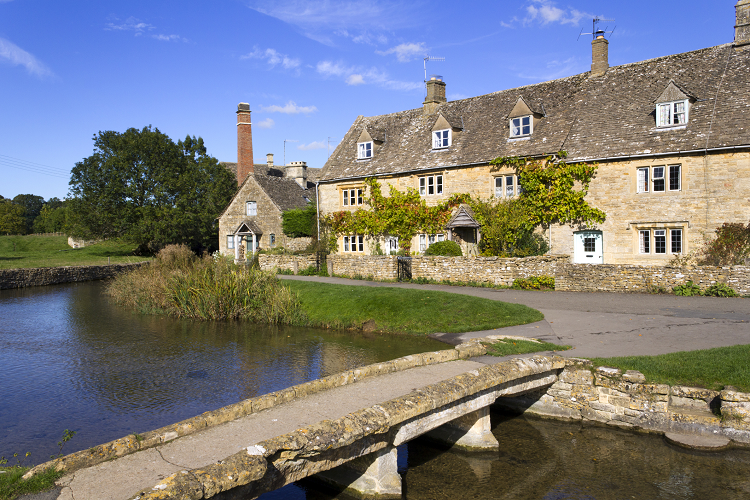 Cottage in the cotswolds