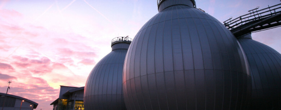 Industrial digesters to promote net zero carbon