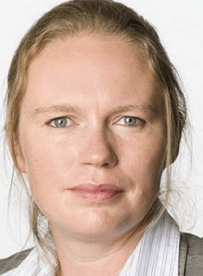 Picture of Hannah Nixon, new Thames Water board member, wearing a grey suit.