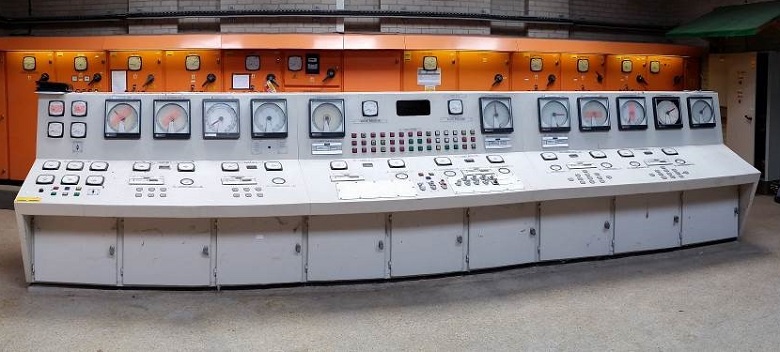 The "Star Trek panel" replaced with an energy-saving alternative at Ufton Nervet treatment works