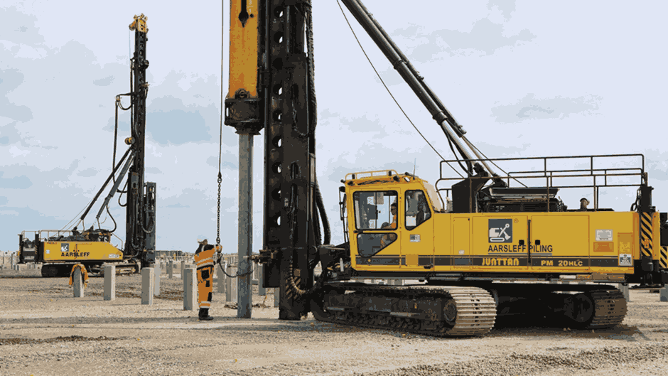 Driving pre-cast concrete piles into the ground