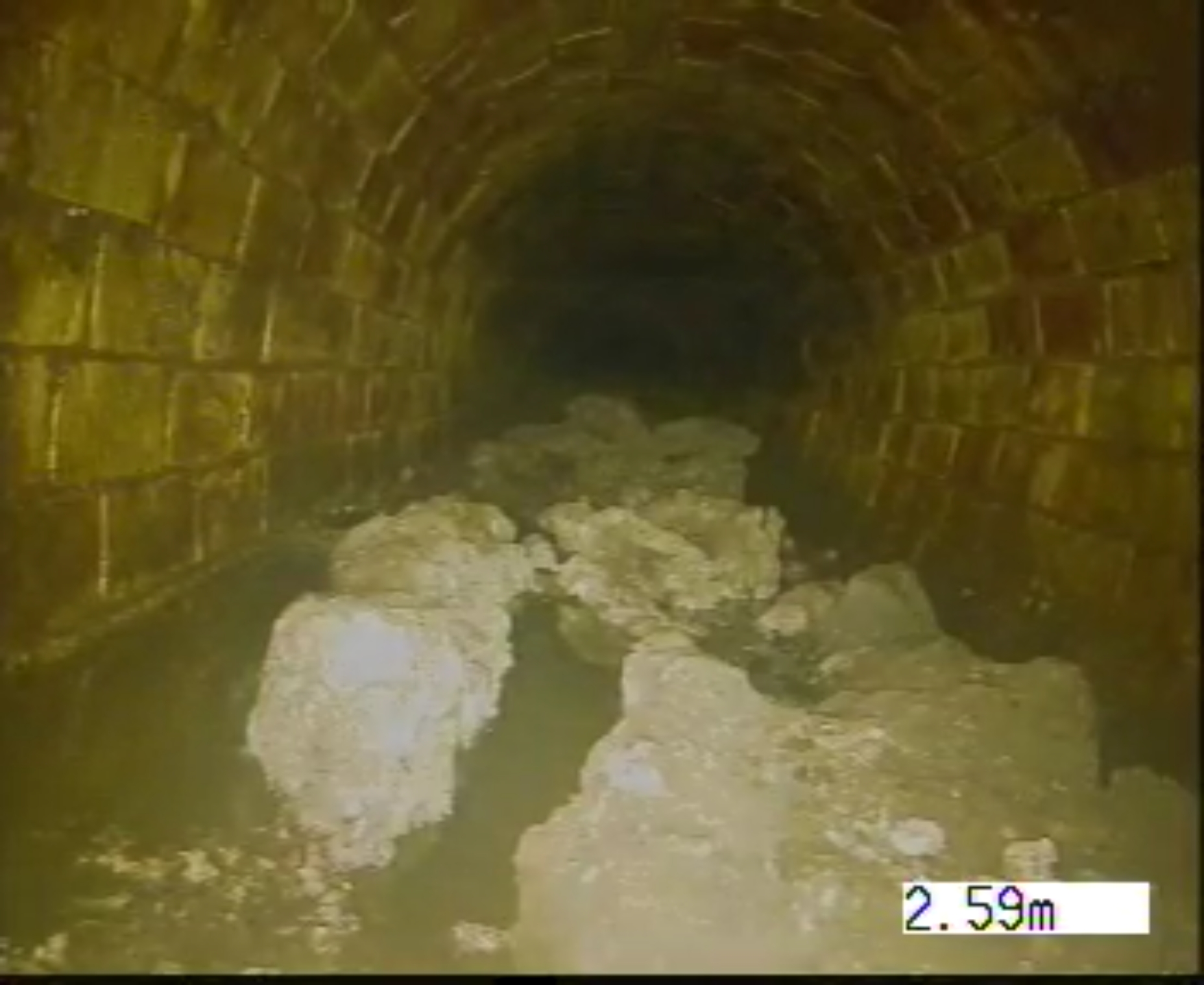 CCTV footage of the fatberg in Whitechapel